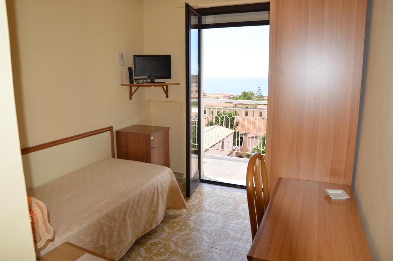 Hotel Virgilio Tropea Exterior foto
